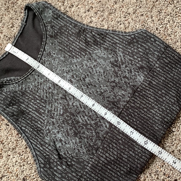 Lululemon Ebb to Train Bra High Necked Medium Support Bra - Picture 6 of 10